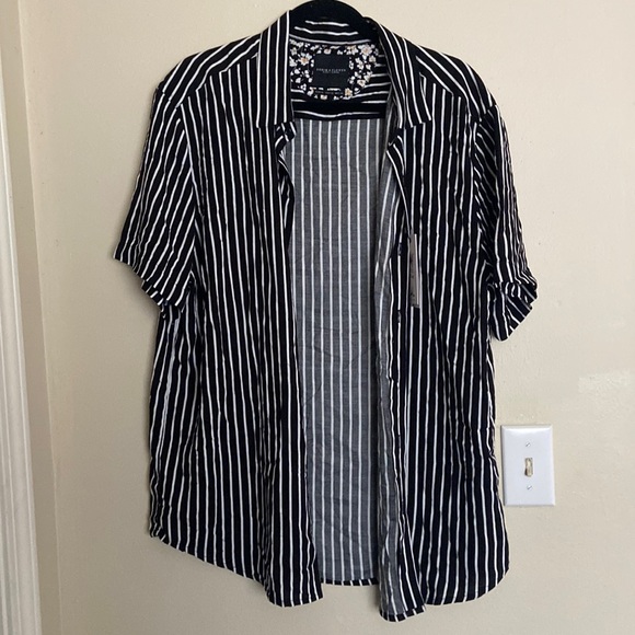 NWT Denim and flower men’s button down tee shirt - Picture 1 of 5